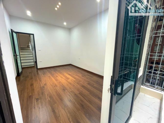 3 TỶ , 3 TẦNG , 33M2 , KHƯƠNG TRUNG , THANH XUÂN - 3