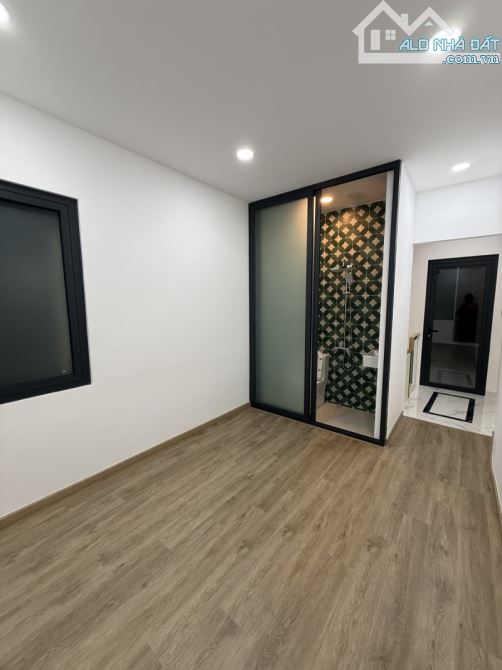 🚘 BÁN NHÀ MỚI ĐẸP – HXH ĐẬU CỬA – P10, PHÚ NHUẬN – 40M² – 3 TẦNG – 7.x TỶ - 3