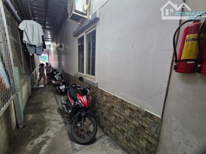 MẶT TIỀN KINH DOANH CỰC ĐỈNH 4 TẦNG THU NHẬP 15tr/t GẦN CHỢ TAM HÀ 5,3X21; 14 TỶ - 3