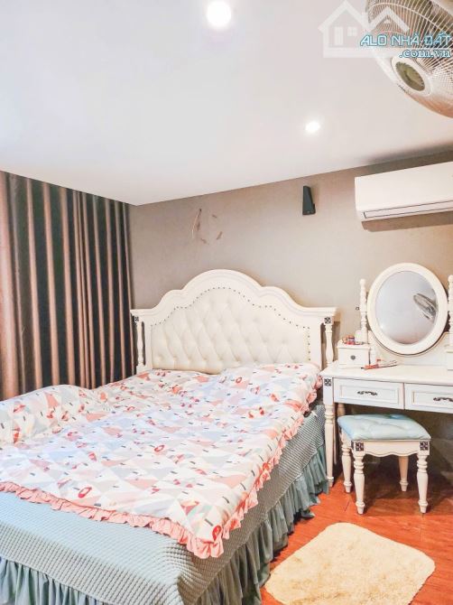 BÁN CĂN HỘ TẬP THỂ GIẢNG VÕ BA ĐÌNH,70M2 + 2 NGỦ, TẶNG FULL NỘI THẤT,THAHG MÁY. - 3