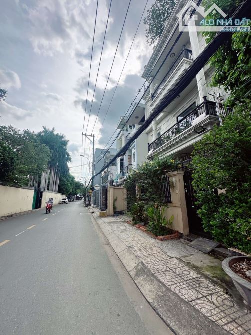 Bán nhà Diện tích 150m2 ngang 7m Tân Sơn Nhì Tân Phú GPXD 7 Tầng giá 14.x TỶ - 3