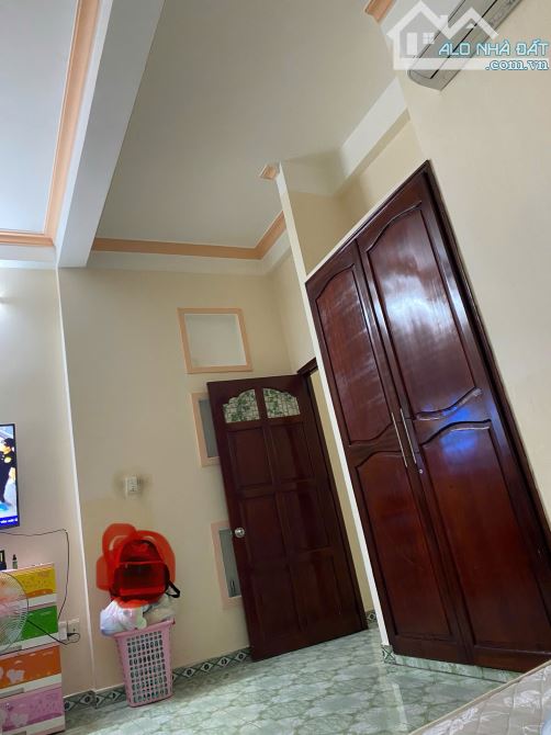 Bán nhà Đào Tấn  Chợ Hòa Bình p5q5 4x17m 6 tấm giá chỉ 11 tỷ - 3