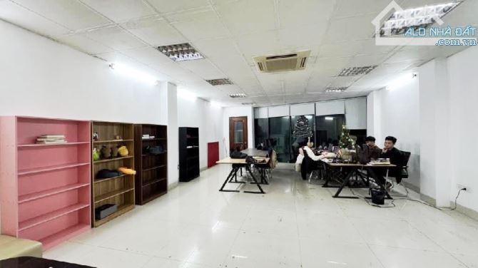 GÓC 2 MẶT TIỀN TRỊNH ĐÌNH TRỌNG TÂN PHÚ, GIÁP QUẬN 11 - NGANG 11M - 5 TẦNG - HD KHOÁN 70TR - 3