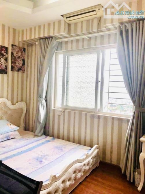 Căn hộ 3 phòng ngủ nhiều tiện ích đị lại thận lợi trên phố Thái Thịnh quận Đống Đa - 3
