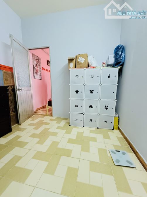 🔖🌈SÁT BÊN QUẬN 10 - XE HƠI THÔNG-42M2-3 TẦNG-4PN-CHỈ 5.7TỶ -NGAY ÂU CƠ-P9-TÂN BÌNH - 3