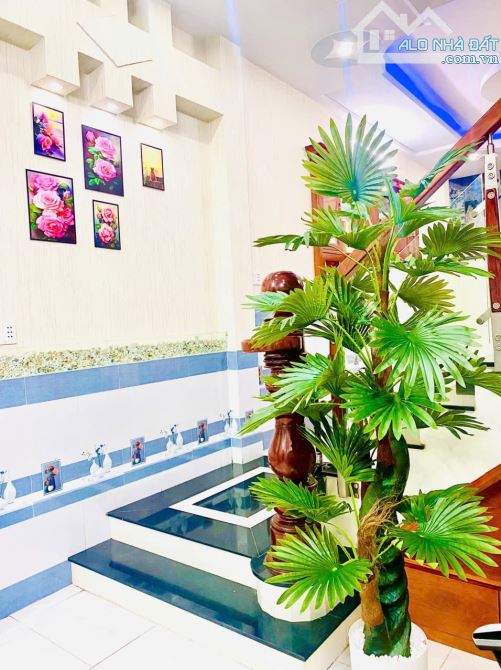 NHỈNH 5 TỶ-CẦN BÁN CĂN NHÀ HẺM 8M OTO NGỦ NHÀ Đ.HUỲNH THỊ HAI Q.12-88M2-4 TẦNG BTCT - 3