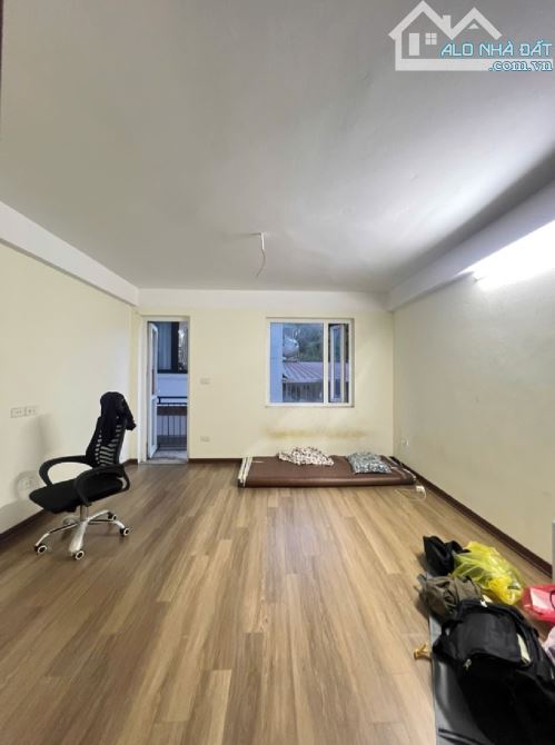 BÁN NHÀ PHÂN LÔ – ĐÔNG NGẠC – Ô TÔ ĐỖ CỬA- 43M2 - 3