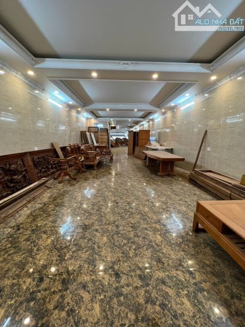 Siêu phẩm Nhà 3 Lầu Mặt Tiền đường Điểu Xiển P. Tân Biên, gần Siêu Thị Gỗ Tây, Ga Hố Nai - 3