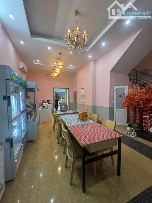 Bán Biệt Thự Khu An Sinh Mỹ Đình, 200m2, Ô Tô Tránh, Giá 60 tỷ - 3