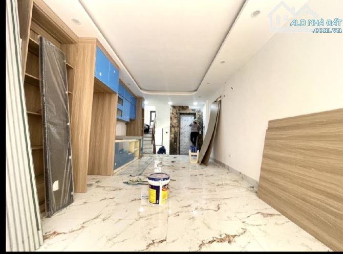 17.3 tỷ/50 M2/7 tầng Vũ Tông Phan/ Ô tô chánh - 3