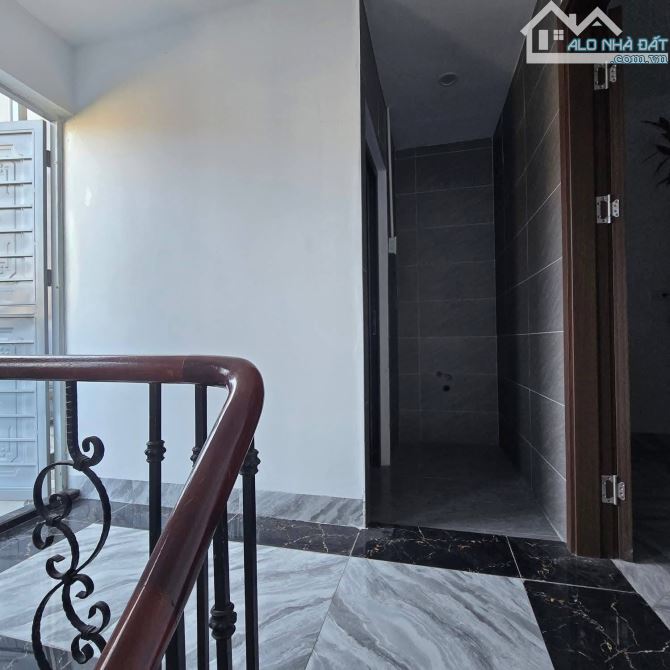 BÁN NHÀ PHỐ PHÚ THƯỢNG  DT 66m2 x 4Tầng Mt 7 m Nhỉnh 7...Tỷ - 3