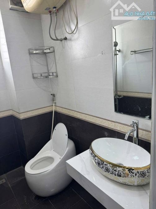 HIẾM ... LÔ GÓC - CĂN HỘ 3 NGỦ - TẶNG FULL NỘI THẤT- VIEW HỒ- PHẠM VĂN ĐỒNG - 3