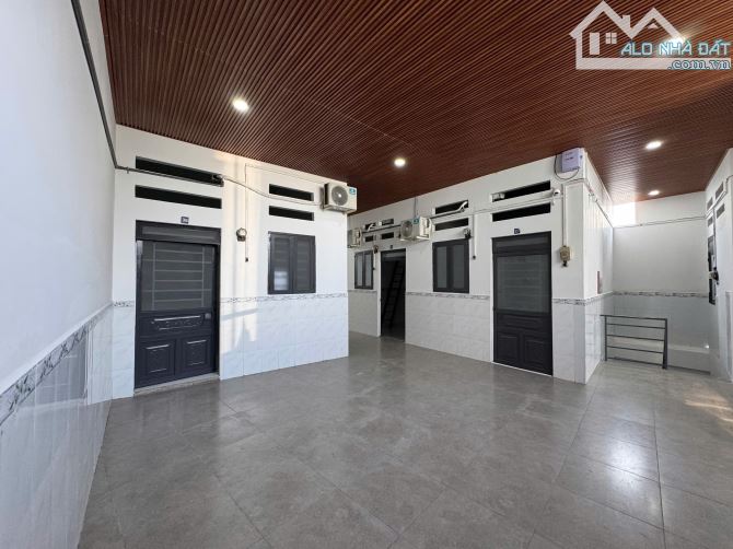 CHDV 1T1L 47 phòng đã thuê full DT đất 691m DT sàn 1300m 2MT trước sau - 3