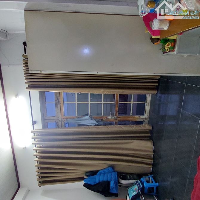 Bán căn nhà Phường 6 Đà Lạt 🔥Sổ riêng- 4 Tỷ 5 - Đường ô tô dtsd 120m - 3