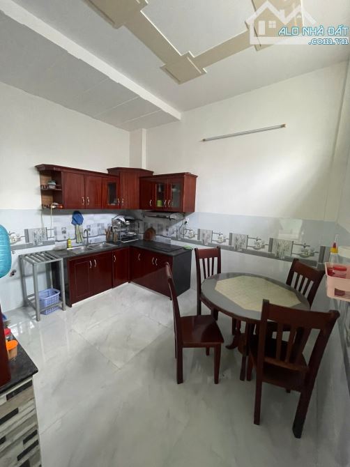 Bán nhà 3 mê hẻm 5m đường diên hồng dt 40m2 giá 3ty400 hướng đông nam - 3