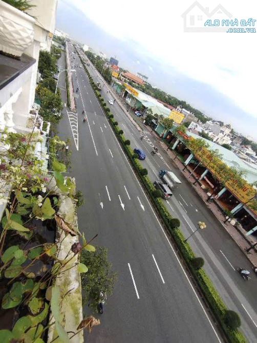 🔥Nhà 5 tầng MẶT TIỀN đường Hà Huy Giáp ,Phường THẠNH LỘC, Q12,dt 83m2 đường 30m 💵 10,5tỷ - 4