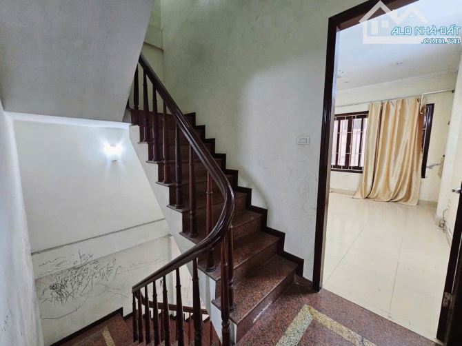 Bán Nhà Phân Lô Ô tô tránh Nguyễn Chí Thanh Đống Đa 46m2 5 tầng mt 4.2m - 4
