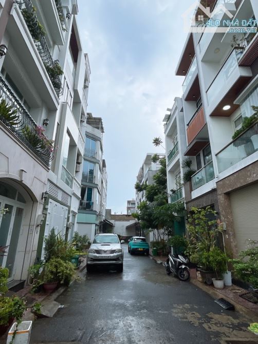NHÀ ĐẸP 4 TẦNG,VỊ TRÍ  ĐẸP,GẦN MẶT TIỀN,TÔ HIỆU TÂN PHÚ 70M2 GIÁ 9TỶ - 4