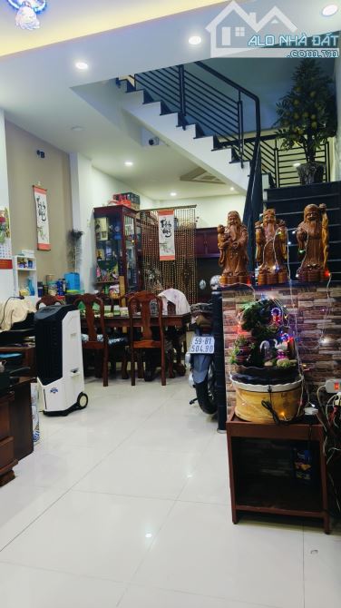 💥 3TẦNG -3PN-KHU PHÂN LÔ ĐỒNG BỘ_ XE TẢI TRÁNH_ CẦU TĂNG LONG -LÃ XUÂN OAI-CHỈ 4 ĐỒNG HƠN - 4