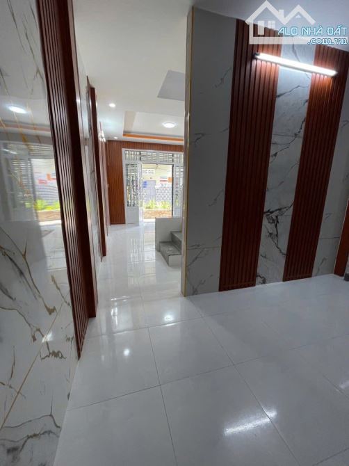 Nhà Mới 1 Lầu Ngay Ngã Ba Tân Kim, Đường Tân Phước. Full Nội Thất . Sổ Hồng Riêng Giá Rẻ - 4