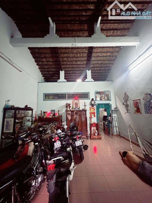 Bán nhà Diện tích 150m2 ngang 7m Tân Sơn Nhì Tân Phú GPXD 7 Tầng giá 14.x TỶ - 4