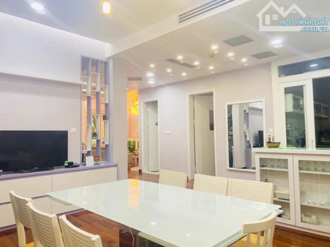 Bán biệt thự tại phố Núi Trúc, Ba Đình 150m2, 4 tầng, mt 11m, 3 mặt thoáng, chỉ 65 tỷ. - 4