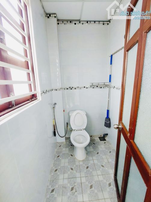 Nhà góc đẹp, 3 tầng (4.2x15m), Phạm Thế Hiển P5 Q8 giá chỉ 6tỷ5 - 4