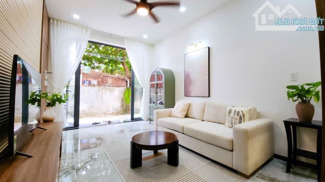 Chỉ 2tỷ850tr có ngay👇 NHÀ ĐẸP HẼM NGUYỄN KIM - P.TÂN THÀNH  CÁCH ECOPARK CHỈ 3PHÚT DI CHU - 4