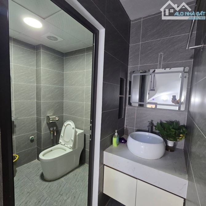 BÁN NHÀ PHỐ PHÚ THƯỢNG  DT 66m2 x 4Tầng Mt 7 m Nhỉnh 7...Tỷ - 4