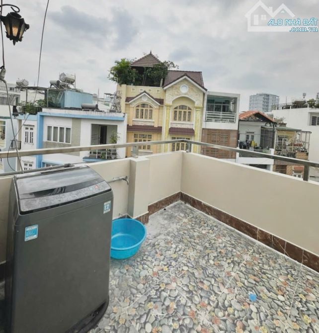 Hẻm xe hơi Phú Nhuận, gần Phan Xích Long, 4 Tầng, 4Pn, 43m2, cho thuê 25tr/th, nhỉnh 8 Tỷ - 4