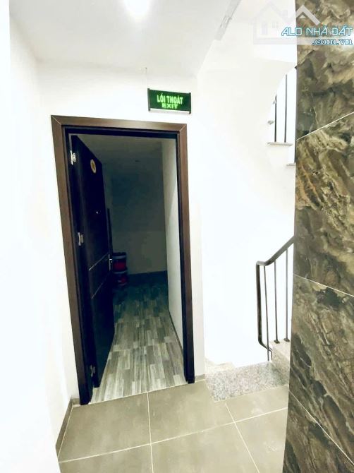 🏡 Bán nhà CHÙA BỘC, toà CCMN, CHDV, 13 phòng, dòng tiền 130tr/tháng. DT 90m2, 7t, 24.5tỷ - 5
