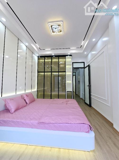 Cần bán gấp nhà đường Kim Giang 45m 4 tầng, ngõ thông, ô tô đỗ cửa chỉ 10.6 tỷ - 5