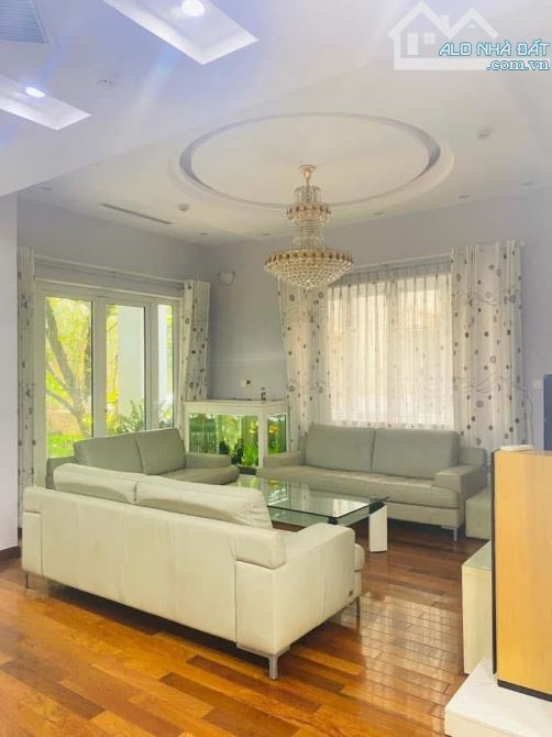 Bán biệt thự tại phố Núi Trúc, Ba Đình 150m2, 4 tầng, mt 11m, 3 mặt thoáng, chỉ 65 tỷ. - 5