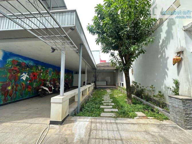 Giá 27 tỷ. BÁN BĐS HIẾM TẠI KHU D2D VÕ THỊ SÁU. 16x18m. 288m. Nhà 2 lầu. SHR - 5