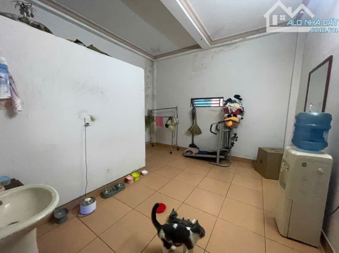 🔥BÁN NHÀ CHÍNH CHỦ - KIỂU BIỆT THỰ 2 TẦNG 2 CĂN LIỀN KỀ - MẶT TIỀN ĐƯỜNG NHỰA 10M - KINH - 5