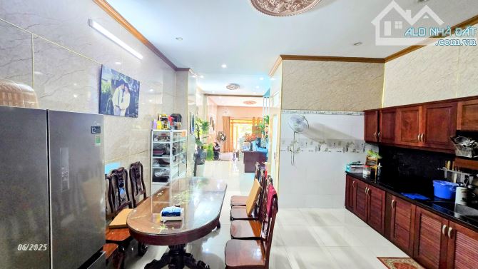 VỀ QUÊ CẦN BÁN NHÀ ĐẸP 2LẦU 1TRỆT 272m² Khu Vực TOÀN NHÀ LẦU ĐẸP Tại Phường An Hòa, BH-ĐN - 5