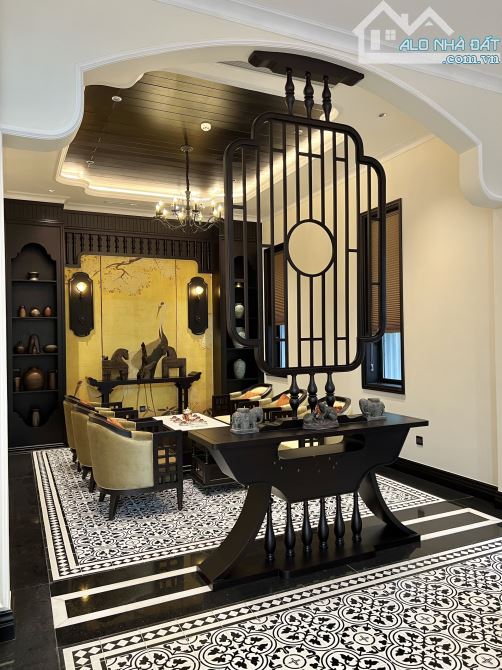 BIỆT THỰ SIÊU SANG CAO BÁ QUÁT – 420M² ĐẤT – 5 TẦNG + 1 HẦM – NỘI THẤT INDOCHINE ĐẲNG CẤP - 5