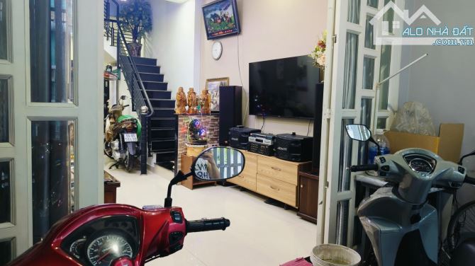 💥 3TẦNG -3PN-KHU PHÂN LÔ ĐỒNG BỘ_ XE TẢI TRÁNH_ CẦU TĂNG LONG -LÃ XUÂN OAI-CHỈ 4 ĐỒNG HƠN - 6
