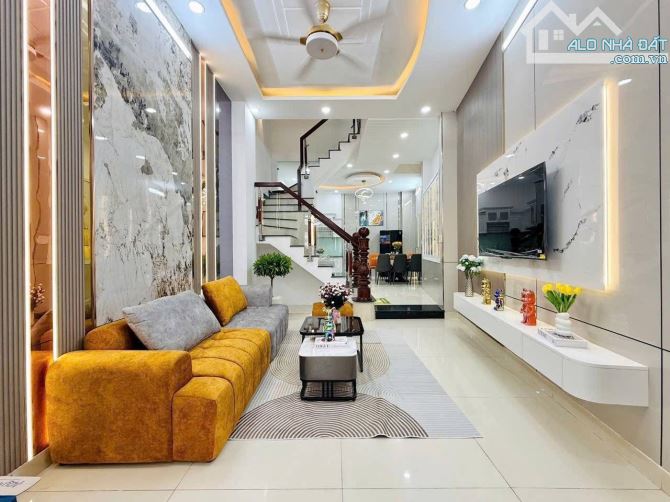 Bán nhà 6,78  tỷ  Quang trung GV - 6