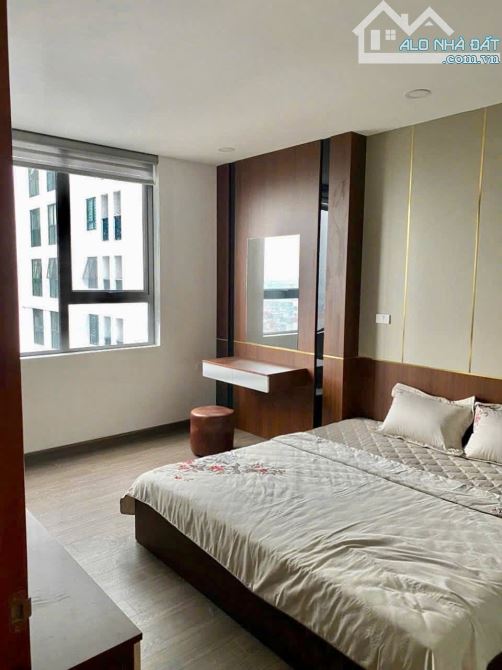 CĂN HỘ 3 NGỦ FULL NỘI THẤT TUYỆT ĐẸP 282 NGUYỄN HUY TƯỞNG THANH XUÂN  110m 8 TỶ - 6