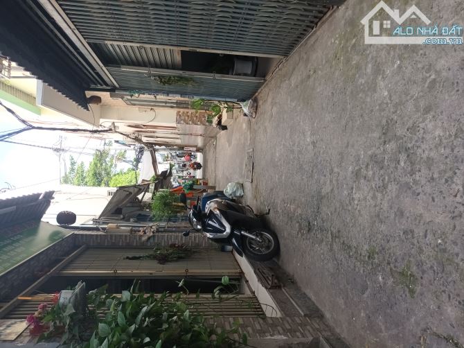 NHÀ MỚI Ở NGAY TẠI TÂN PHÚ NGAY TÔ HIỆU, 4 TẦNG BTCT 4X11, CÁCH MT 15M CHỈ VỚI 5.999 TỶ - 6