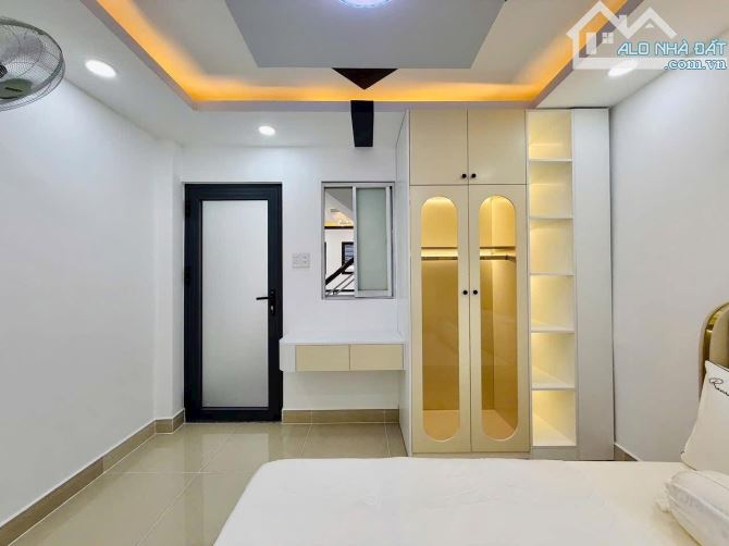 CẦN BÁN NHÀ ĐƯỜNG NGUYỄN HỒNG ĐÀO, PHƯỜNG 14, TÂN BÌNH - GIÁ:3TỶ990/68,6M2 (4,8x14,3M) - 7