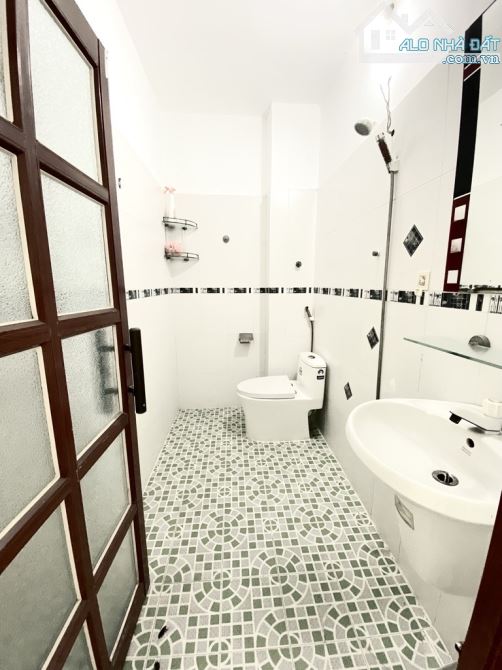 🏡 BÁN NHÀ  PHAN HUY ÍCH - GÒ VẤP - 2 MẶT XE TẢI –68M² –3 TẦNG 5PN – NHỈNH 7 TỶ - 7
