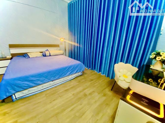 NHỈNH 5 TỶ-CẦN BÁN CĂN NHÀ HẺM 8M OTO NGỦ NHÀ Đ.HUỲNH THỊ HAI Q.12-88M2-4 TẦNG BTCT - 7