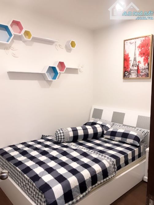 Hiếm-Tốt! Bán tòa nhà CHDV 23 phòng TN 200tr/tháng, đường Lê Văn Sỹ Quận 3, DT: 10x 17m - 7