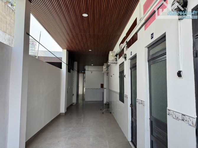 CHDV 1T1L 47 phòng đã thuê full DT đất 691m DT sàn 1300m 2MT trước sau - 7