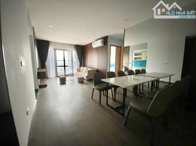 CĂN HỘ 3 NGỦ FULL NỘI THẤT TUYỆT ĐẸP 282 NGUYỄN HUY TƯỞNG THANH XUÂN  110m 8 TỶ - 8