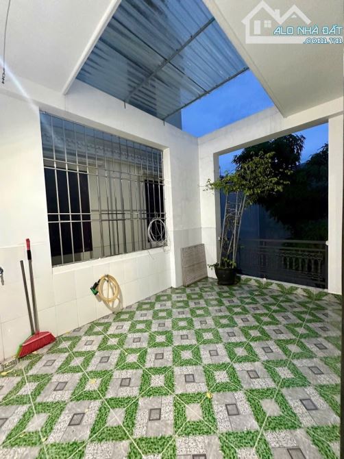 Bán NHÀ 3 TẦNG THIÊN LÔI – SAU ĐÚNG NHÀ MẶT ĐƯỜNG. Rộng gần 50m2, ngang 5,5m - 9
