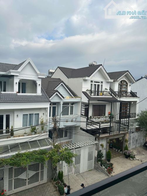 🏡 BÁN NHÀ PHỐ MẶT TIỀN KHU QUY HOẠCH NGUYỄN TRUNG TRỰC – P.4, ĐÀ LẠT – ĐƯỜNG TRƯỚC NHÀ 7M - 9