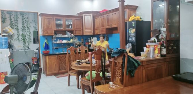 Bán nhà 75m2. 3 tầng.liên khu 4-5. BHHB. Bình Tân. Chỉ 6T TL - 9